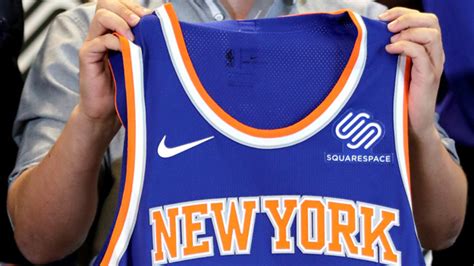new york knicks jersey sponsor